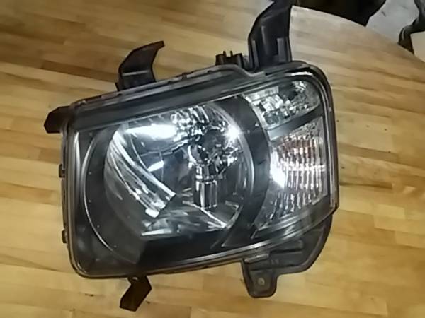 H81W EKアクティブ 左ヘッドライト P4591（中古）