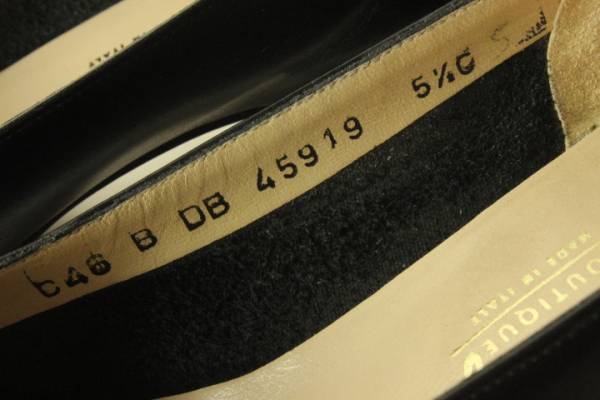 【送料無料・美品】フェラガモ　パンプス 5 1/2 C 黒 22，5 tqe