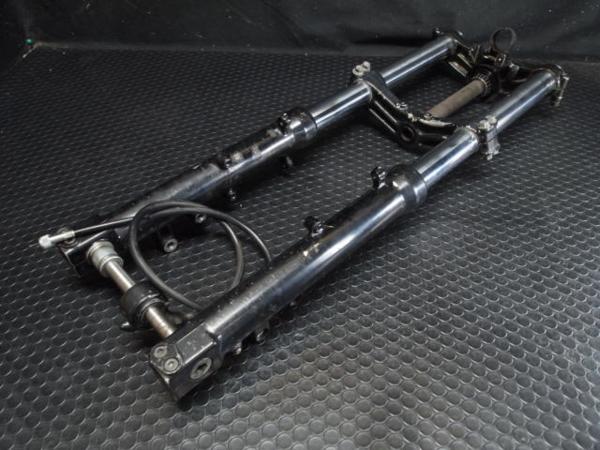 曲無ZX-10フォーク/ステム_トップブリッジZXT00B_ZX10