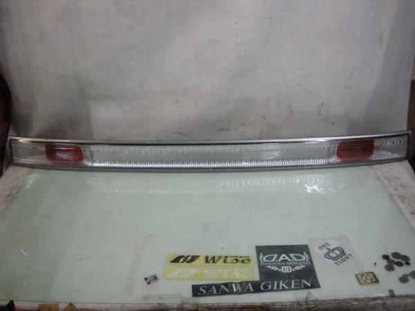 ●E51 エルグランド ライダー★センターガーニッシュランプ⑤