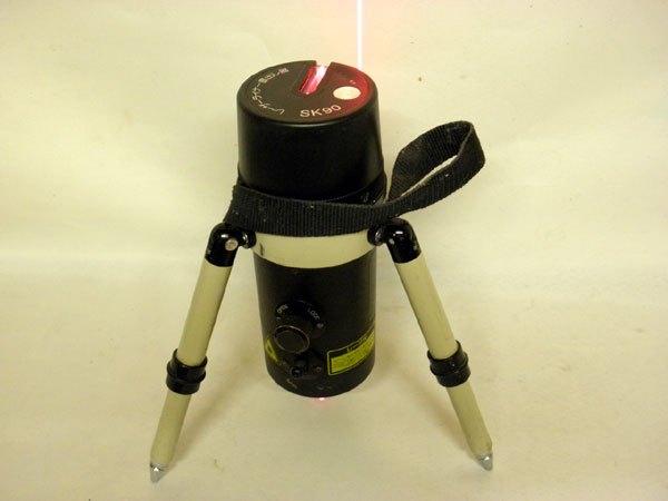 745 ☆マキタ レーザー墨出し器 SK90 ケース付☆(光学測定器)｜売買