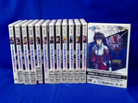 中古品 DVD 機動戦士ガンダムSEEDDESTINIY 全13巻セット