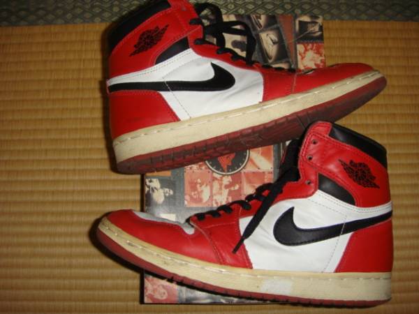本物94年ジョーダン1白赤黒美中古レトロOGDMPBMPダンクシカゴ