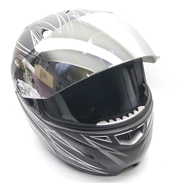 中古　MHR バイクヘルメットXL　　DION DESIGN MHR DION DESIGN DOT バイク用 ヘルメット 黒銀 L 中古 ジャンク(L