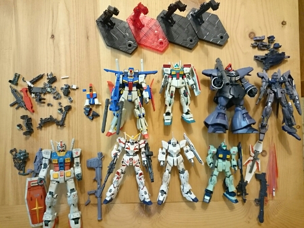 ガンプラ 完成品 ジャンク 大量 まとめて HG 1/144 MG 1/100