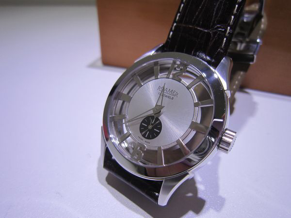 ROAMER コンピテンス フォンテンメロンム-ブ美品 手巻き