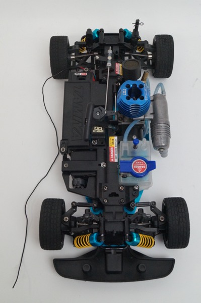 タミヤ 1/10 日産 GT-R/TNS-FD/FS-12F等メカ搭載 組立済 RTR(完成品 