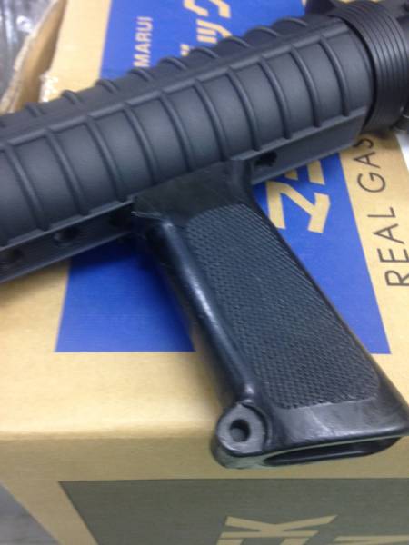 XM177E2用バーチカルグリップ