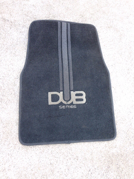 DUBフロアマット usdm ラグジュアリー