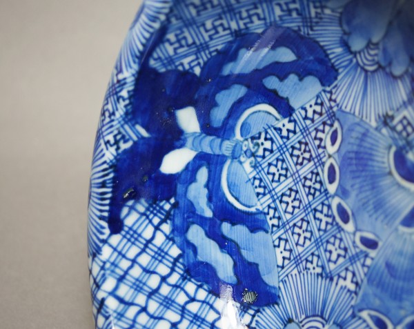 伊万里 古伊万里 染付 ベロ藍 花の図 蝶の図 花と蝶々◇ベロ藍で素敵