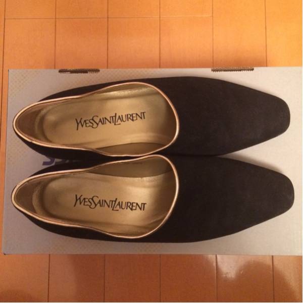 イヴ サンローラン　スエード　フラットシューズ　美品