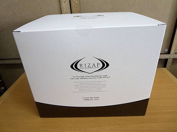 MUSCLE | RIZAP プロテイン PRO. PRO.（チョコレート風味） ライザップ 【新品 未開封 2箱】MUSCLE PRO.（チョコレート風味） ライザップ