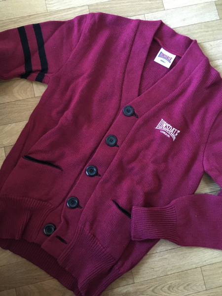 ロンズデール LONSDALE エンジ ニットカーディガン 美品 Sサイズ