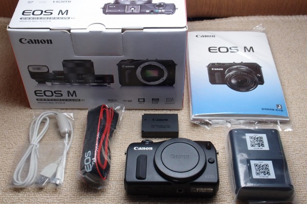 Canon EOS M ボディ 送料無料 キヤノン デジタルカメラ 【公式通販】