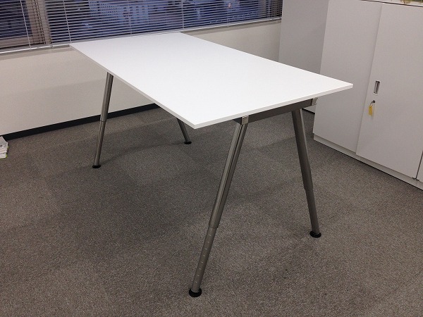 高さ調整可能デスク（IKEA GALANT）と高さ調整可能チェア（キャスター付） IKEA GALANT デスク 平机 オフィス家具 ホワイト 高さ調節可能 平机 机
