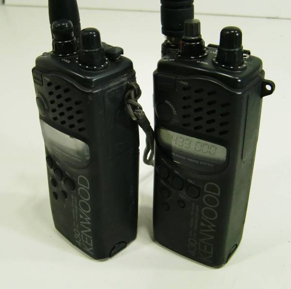 KENWOOD 430MHz FM TRANSCEIVER TH-K48 2台 ジャンク ハンディ
