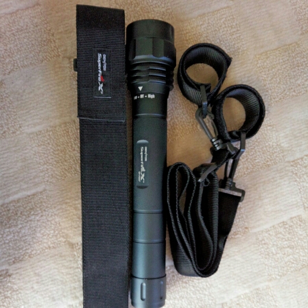 GENTOS SF755X3　 700ルーメン