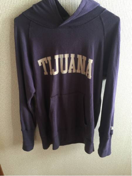 TMT ロゴパーカー パープル M