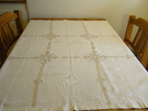 北欧スウェーデン☆リネン ドロンワーク・フランス刺繍 クロス
