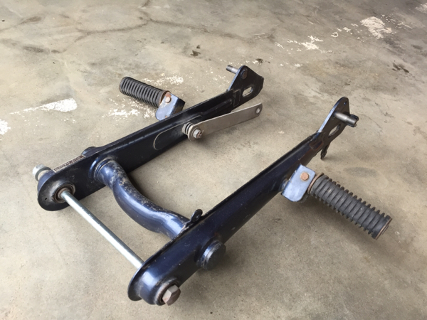 スーパーカブ スイングアーム タンデムステップ付き