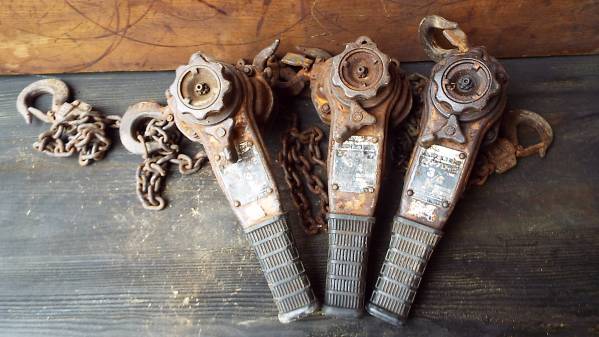 キトー　レバーブロック３個　０．７５ｔ　稼働品　③