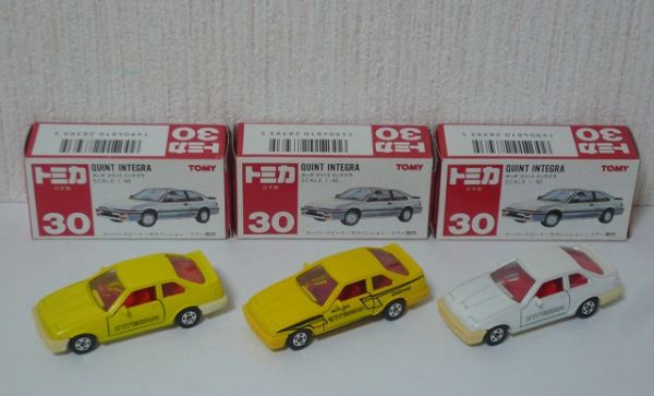 赤箱トミカ　No.30　ホンダ　クイント　インテグラ　３台セット