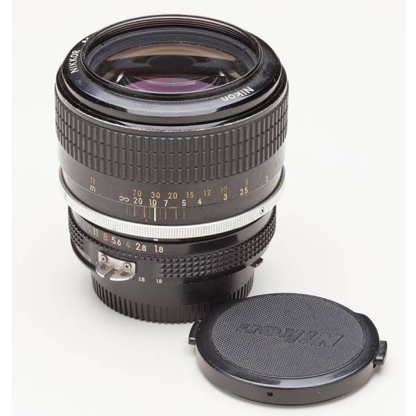 ☆ニコン NIKON MF NIKKOR 85mm F1.8 Ai改造済み