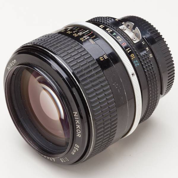 【光学美品】NIKON ニコン AI加工 NIKKOR 85mm F1.8 MF ☆ニコン NIKON MF NIKKOR 85mm F1.8 Ai改造済み