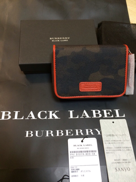 新品 バーバリーブラックレーベル キーケース コインケース 財布