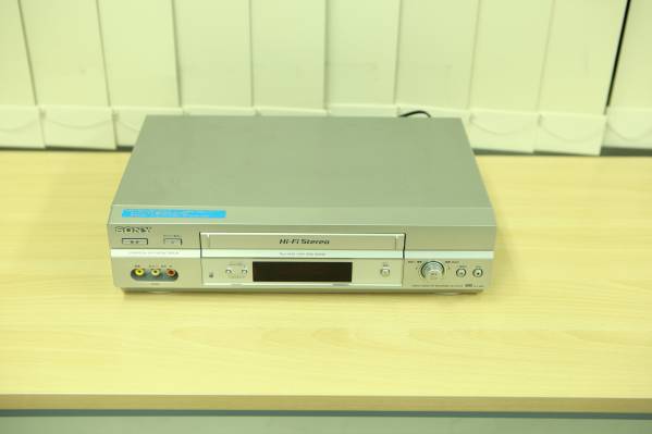 ビデオカセットレコーダーSONY SLV-NX15 中古 【公式通販】