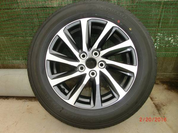 アルファード30　純正　未使用（納車前外し）　４本セット