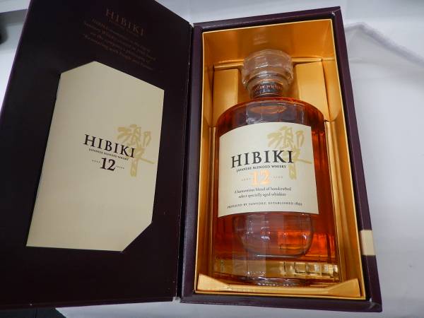 ☆古酒 箱付/SUNTORY(サントリー)響 12年 700ml ☆古酒 箱付/SUNTORY(サントリー)響 12年 700ml