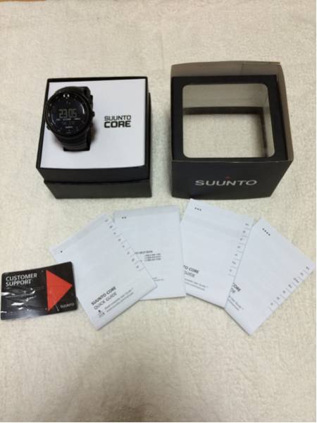 【美品・使用少】スント コア CORE オールブラック 電池交換品