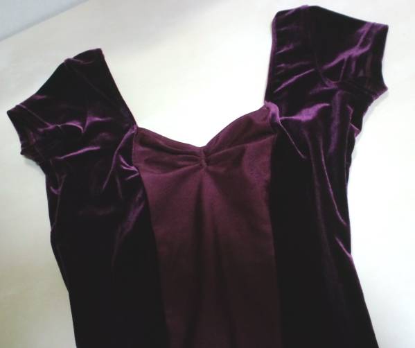 即決　新品　バレエ　レオタード　大人　L　ボルドー　ベロア