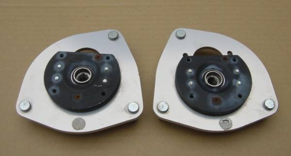 マーチK12系 AK12 BK12 ピロアッパーマウント E11 Z11