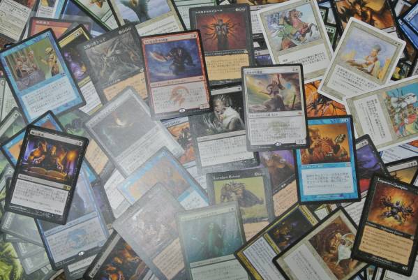 マジック:ザ・ギャザリング　10kg以上　引退品 MTGマジックザギャザリング引退大量セット！5700枚！ | 2XLPRO.COM
