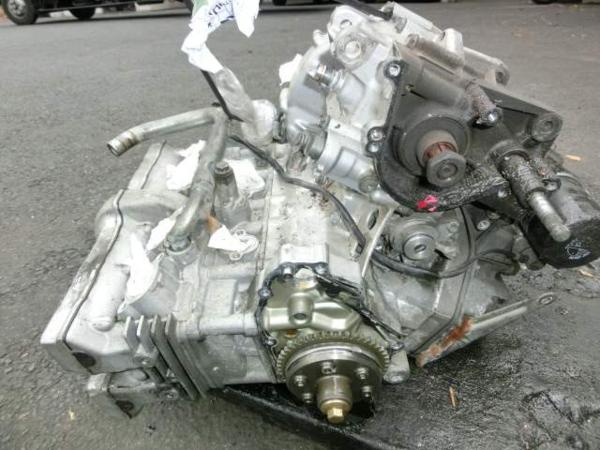 FZR250R 実動エンジン、不調、片排気味☆3LN