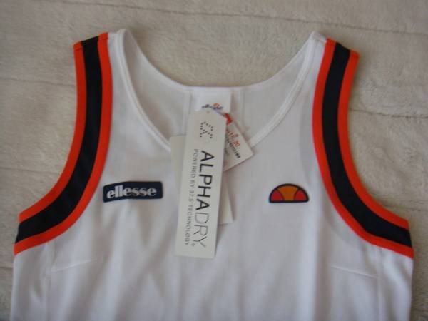 ★新品★エレッセ　ellesse　テニスドレス　サイズＭ