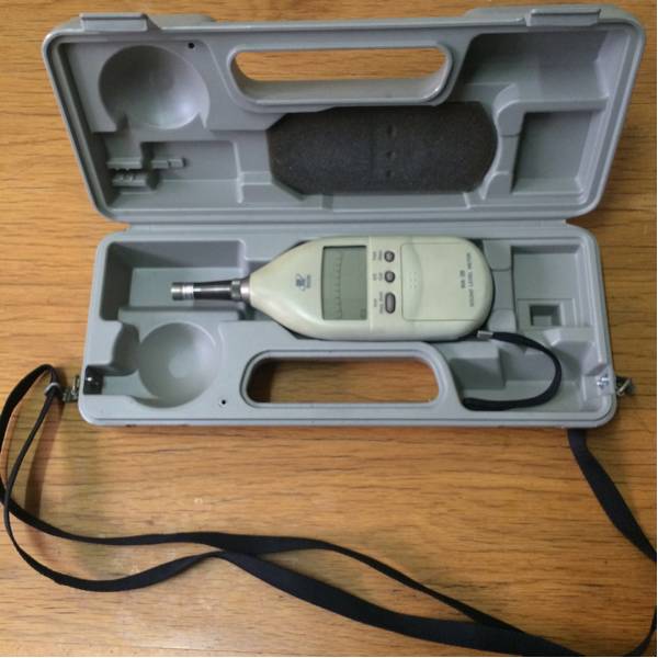 中古騒音計 リオン NA-26 自動車整備 サウンドレベルメーター