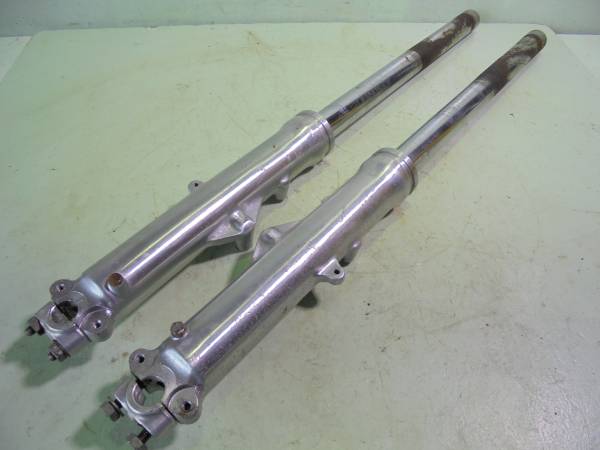 ホンダ CB750 K5 フロントフォーク 341 ボトムケース (検 K4 K6