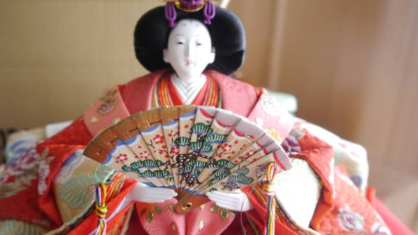 豪華な親王飾り