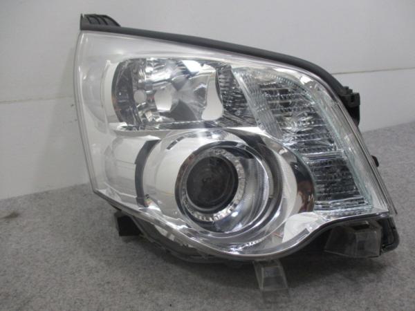 もも ノア NOAH ZRR70G/ZRR75G 後期 右ヘッドライト/ランプ(68258)