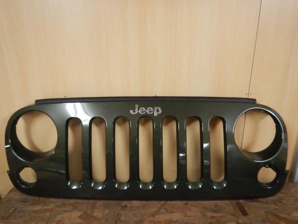 JEEP ラングラーJK 純正グリル ☆中古品☆ JEEP ジープ JKラングラー