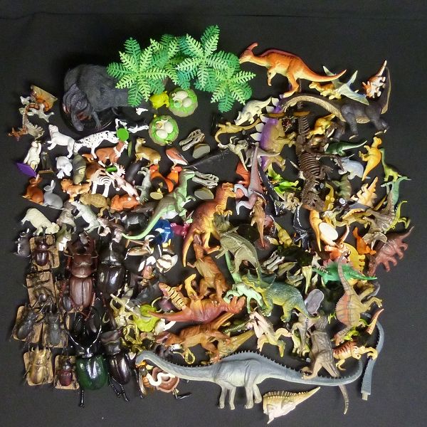 大幅に値下げ　日本の天然記念物　海洋堂　フィギュア付き全50巻　専用バインダー付 週間 日本の天然記念物 海洋堂 フィギュア付き全50巻 専用バインダー