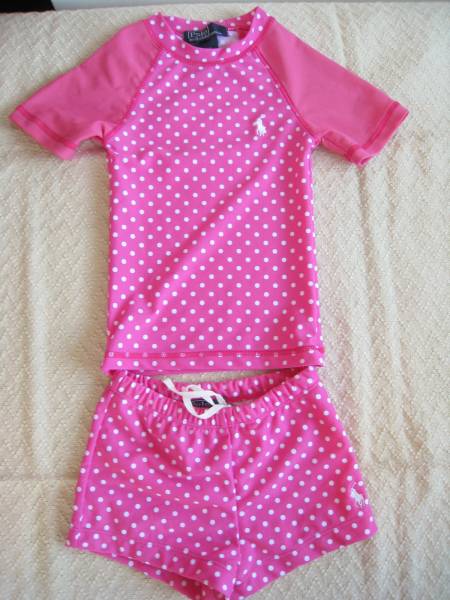 ★【新品】ラスト!ラルフローレン，ラッシュガード，ピンク水玉7歳
