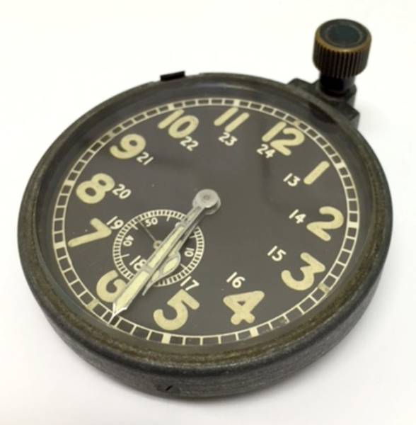 陸軍飛行手捲き懐中時計（本物） F☆ 日本軍 飛行時計 手巻き ジャンク品 懐中時計 希少品