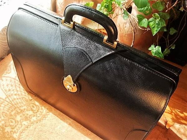 高級本革 BURBERRYS バーバリーダレスバッグ BB－DG4433