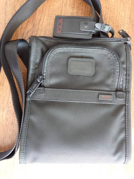 TUMI22110 ポケットバッグ・スモール 美品　送料込み