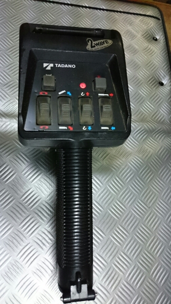 ☆タダノクレーンラジコン送信機 RCS-250 A周波【作動保証】管14