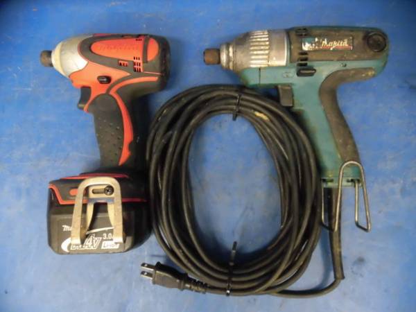 ★マキタ インパクトドライバ TD131 電動インパクト 695 B2★